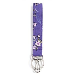 Vera Bradley NWT Wild Roses Wristlet Keychain Purple Flowers Floral New with tag